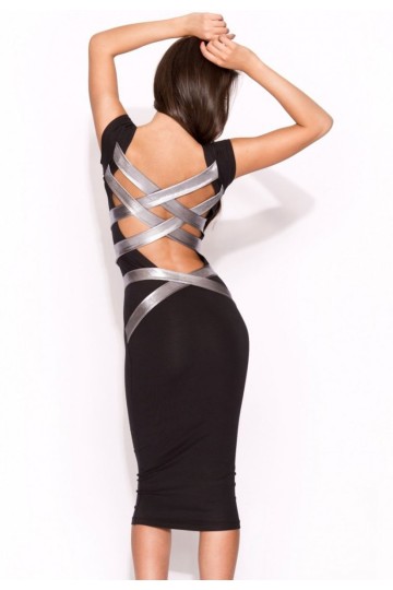 Stříbrné šedivé šaty bez rukávů a ke kolenům Tira Stříbrné šedivé šaty bez rukávů a ke kolenům Tira