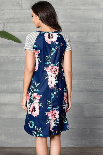 Letní modré květované šaty Letní modré květované šaty