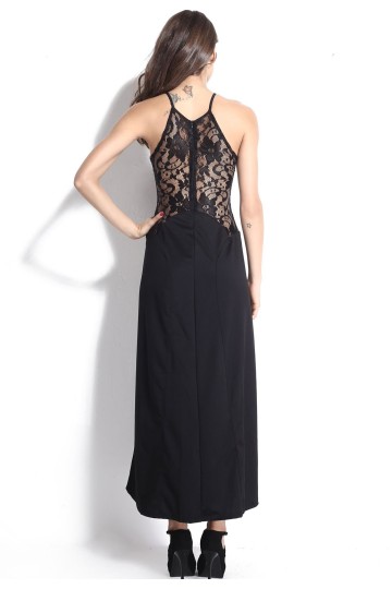 Černé dlouhé levné šaty s rozparkem