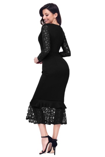 Černé krajkové středně dlouhé šaty Černé krajkové středně dlouhé šaty